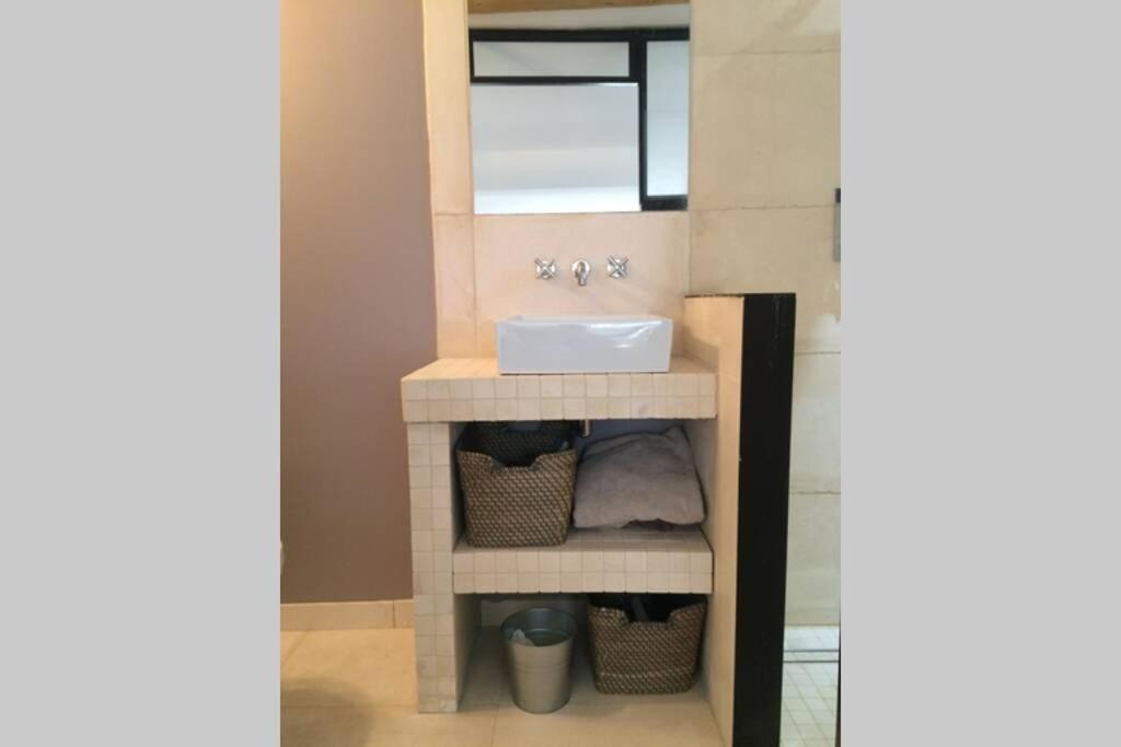 Duplex Avec Vue Sur Les Arenes Apartment Arles Exterior foto