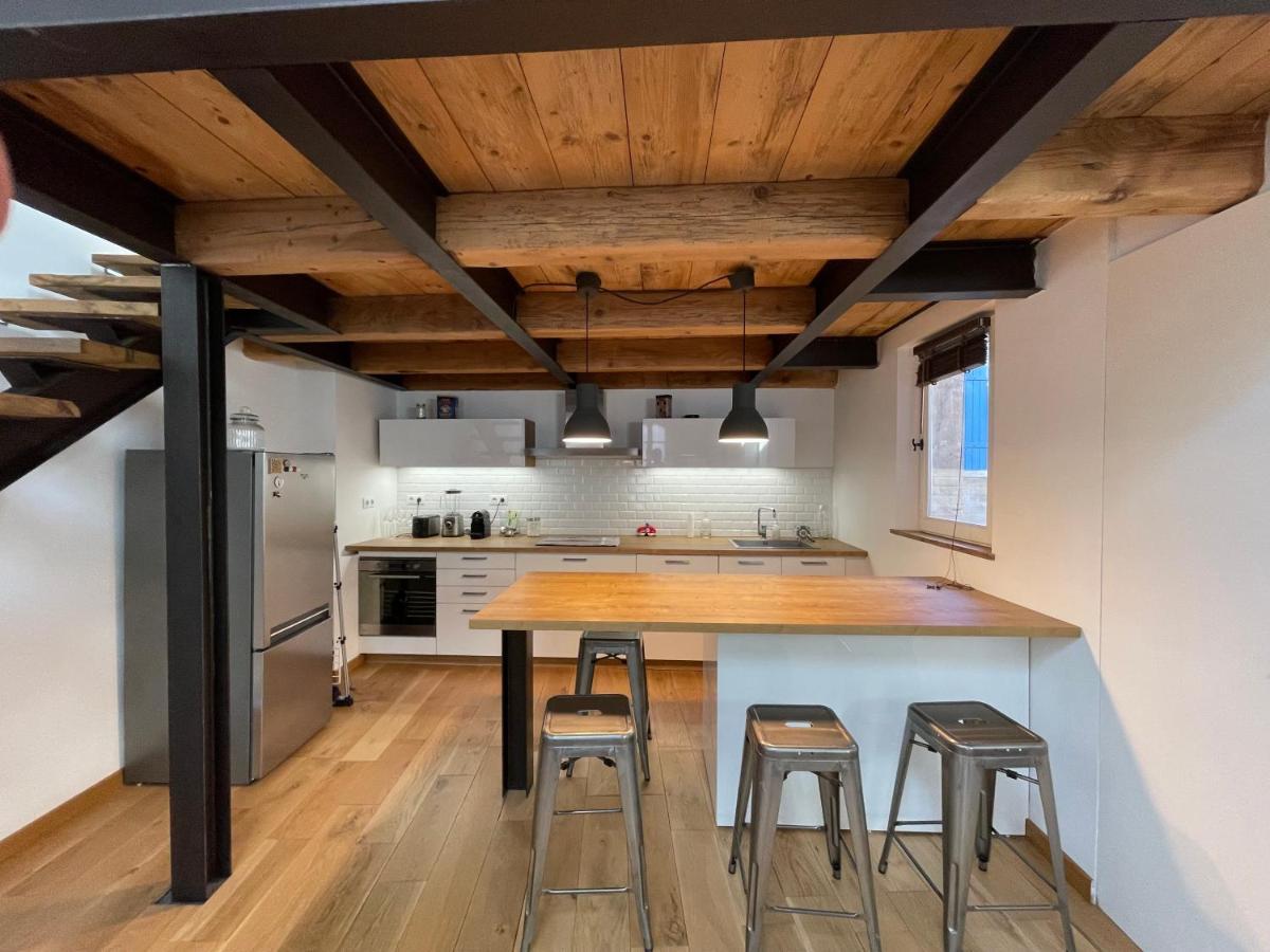Duplex Avec Vue Sur Les Arenes Apartment Arles Exterior foto